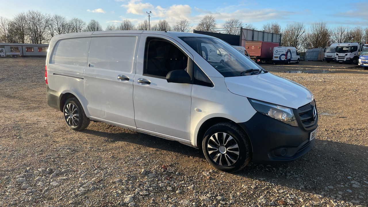 MERCEDES-BENZ VITO 114 CDI BLUE TEC - Mali kombi: slika 1 MERCEDES-BENZ VITO 114 CDI BLUE TEC - Mali kombi: slika 1