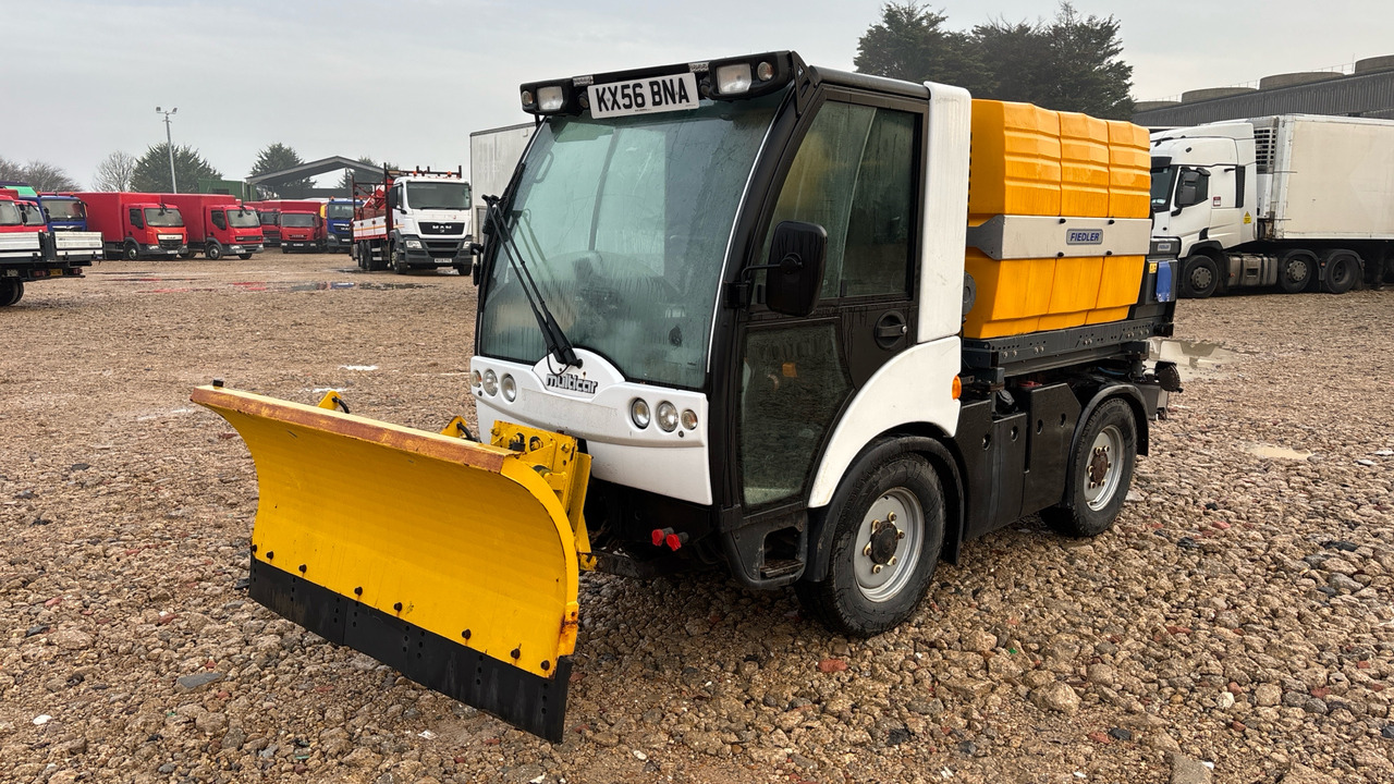 MULTICAR - Vozilo za čišćenje snega: slika 2 MULTICAR - Vozilo za čišćenje snega: slika 2