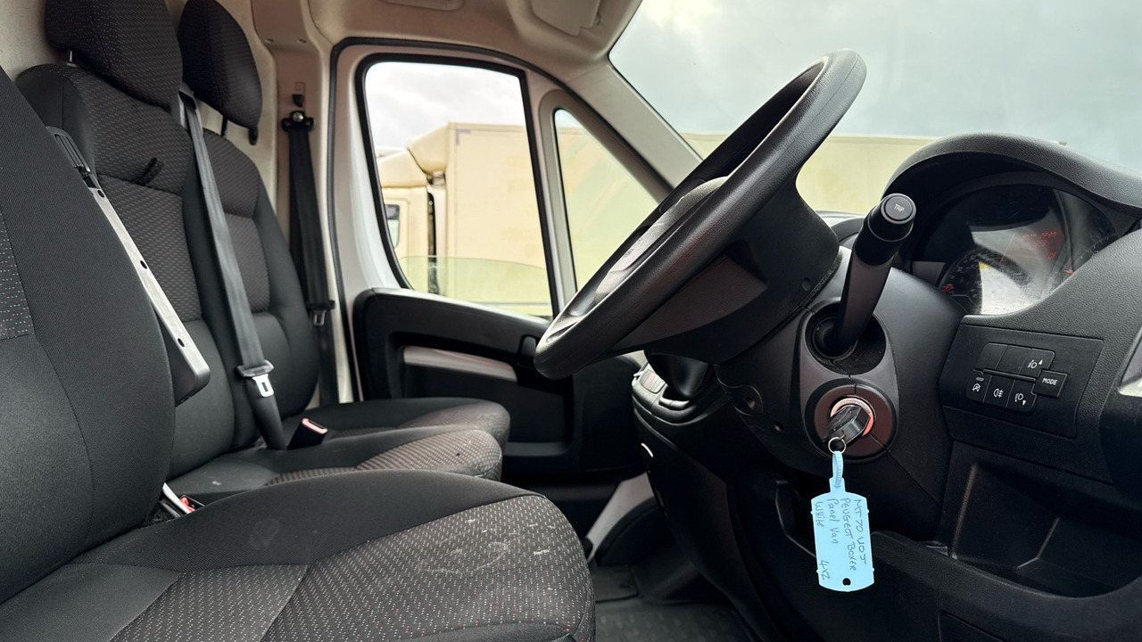 PEUGEOT BOXER 335 2.2 BLUEHDI 140PS - Furgon: slika 5 PEUGEOT BOXER 335 2.2 BLUEHDI 140PS - Furgon: slika 5