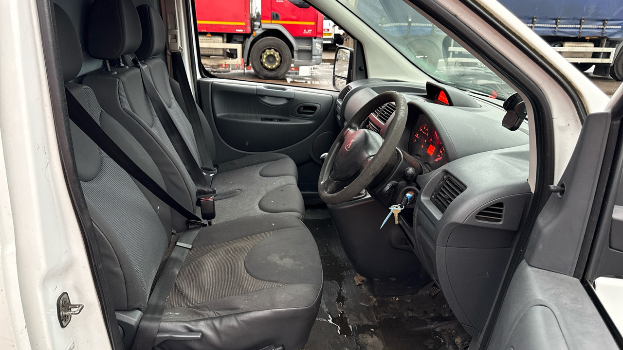 PEUGEOT EXPERT 1000 1.6 HDI 90PS - Mali kombi: slika 5 PEUGEOT EXPERT 1000 1.6 HDI 90PS - Mali kombi: slika 5