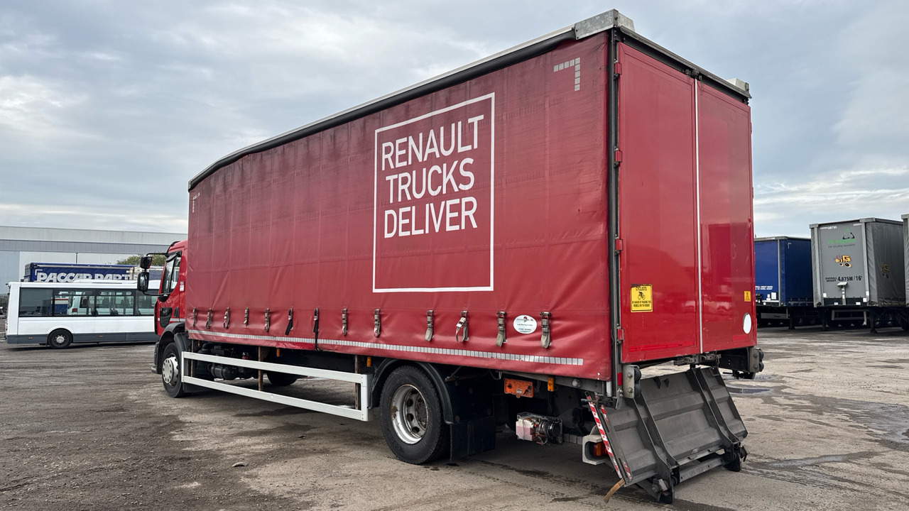 RENAULT D 18 - Kamion sa ceradom: slika 3 RENAULT D 18 - Kamion sa ceradom: slika 3
