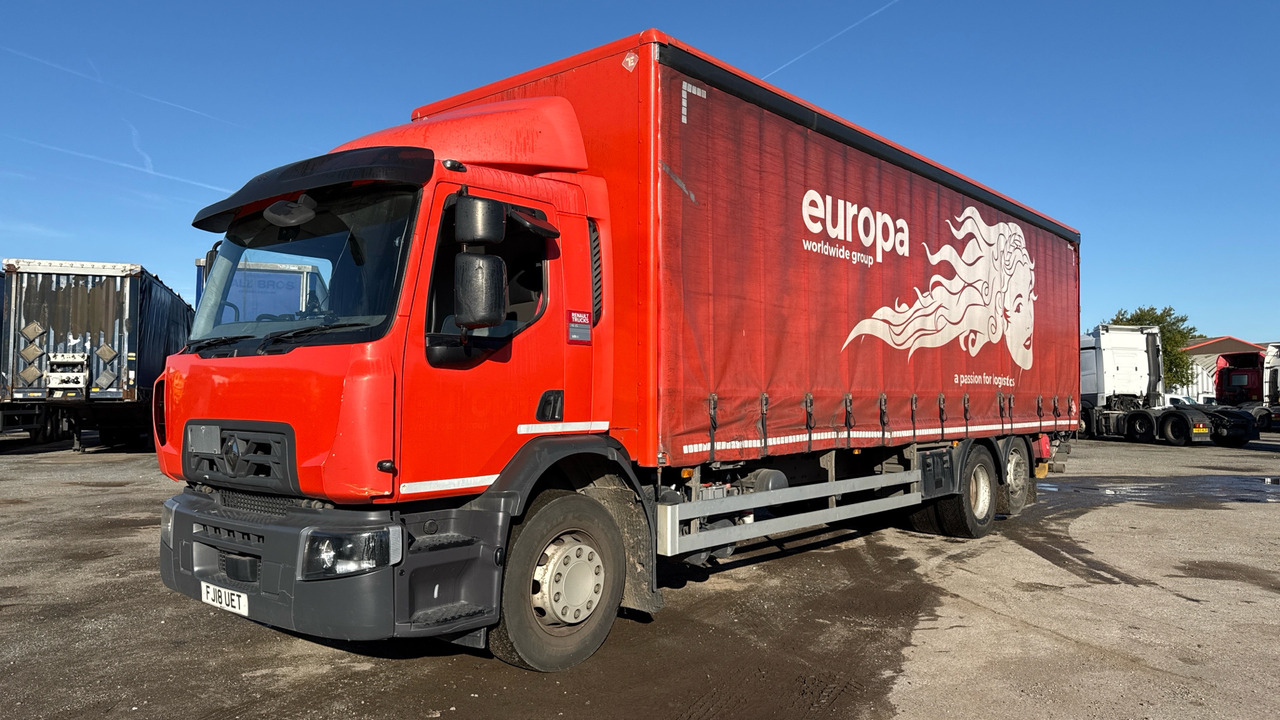 RENAULT D 26 - Kamion sa ceradom: slika 2 RENAULT D 26 - Kamion sa ceradom: slika 2