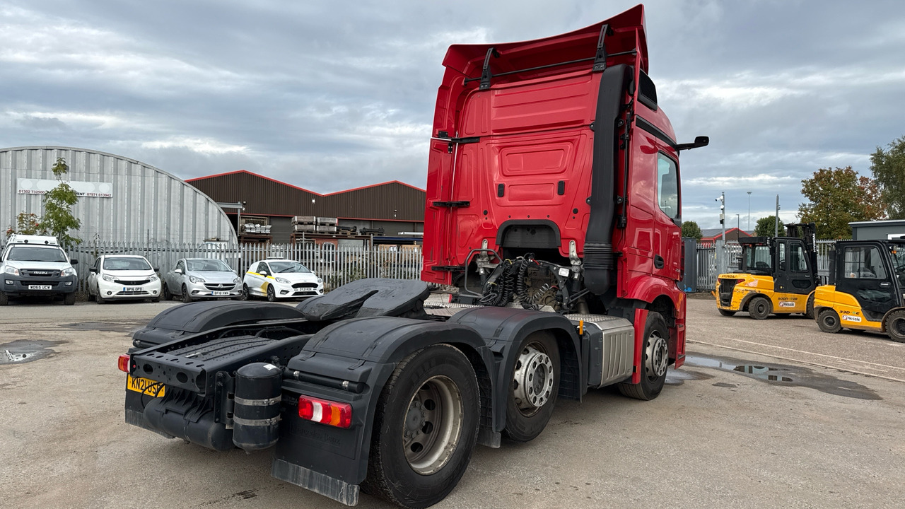 MERCEDES-BENZ ACTROS 2545 - Tegljač: slika 4 MERCEDES-BENZ ACTROS 2545 - Tegljač: slika 4