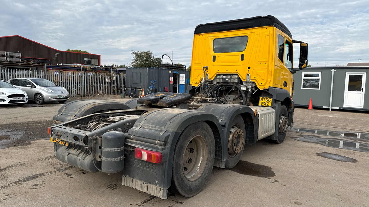 MERCEDES-BENZ ACTROS - Tegljač: slika 4 MERCEDES-BENZ ACTROS - Tegljač: slika 4