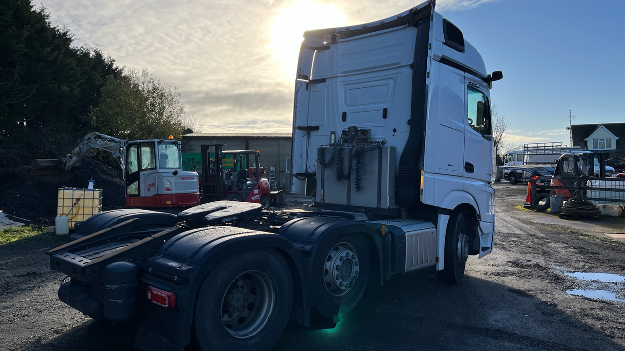 Mercedes-Benz Actros 2545 - Tegljač: slika 4 Mercedes-Benz Actros 2545 - Tegljač: slika 4