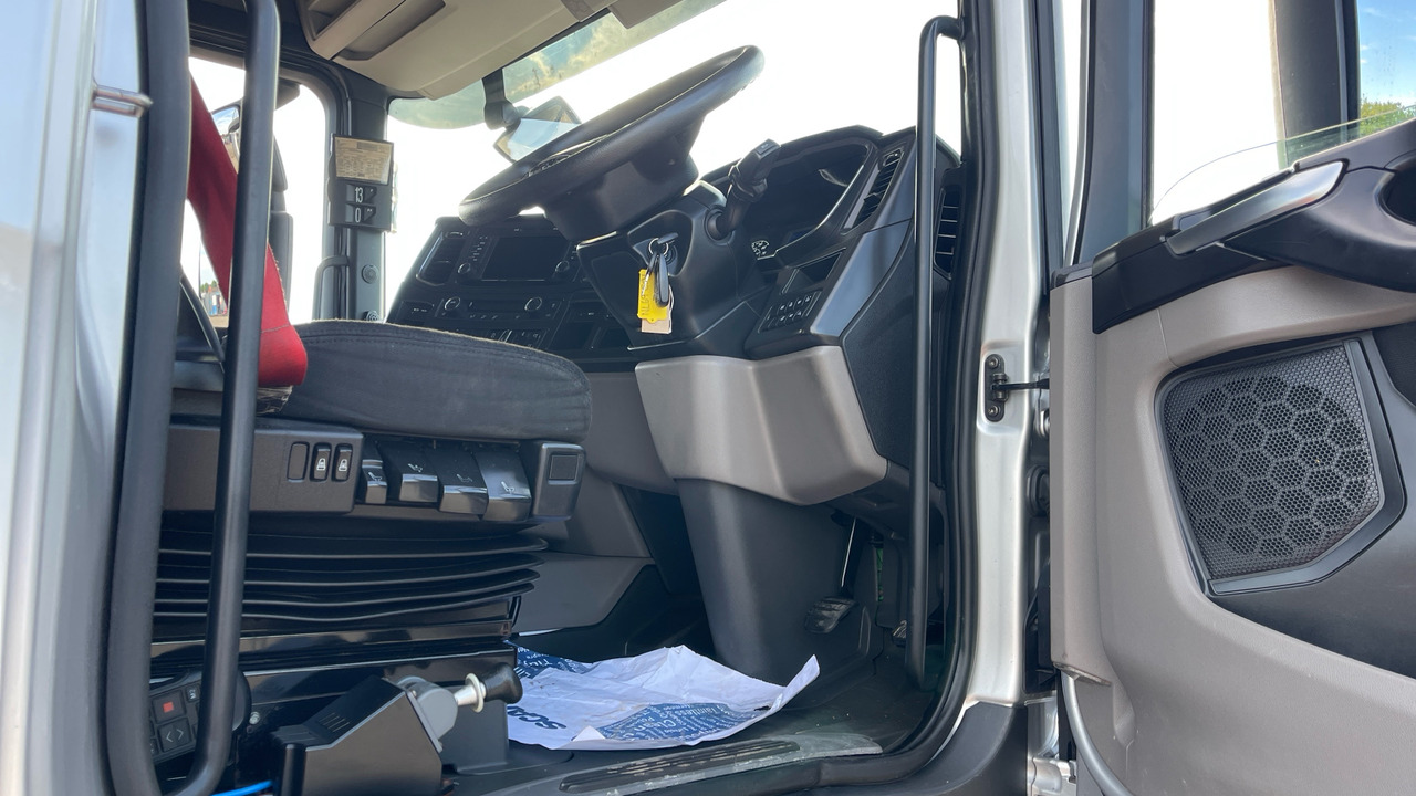 SCANIA R 450 - Tegljač: slika 5 SCANIA R 450 - Tegljač: slika 5