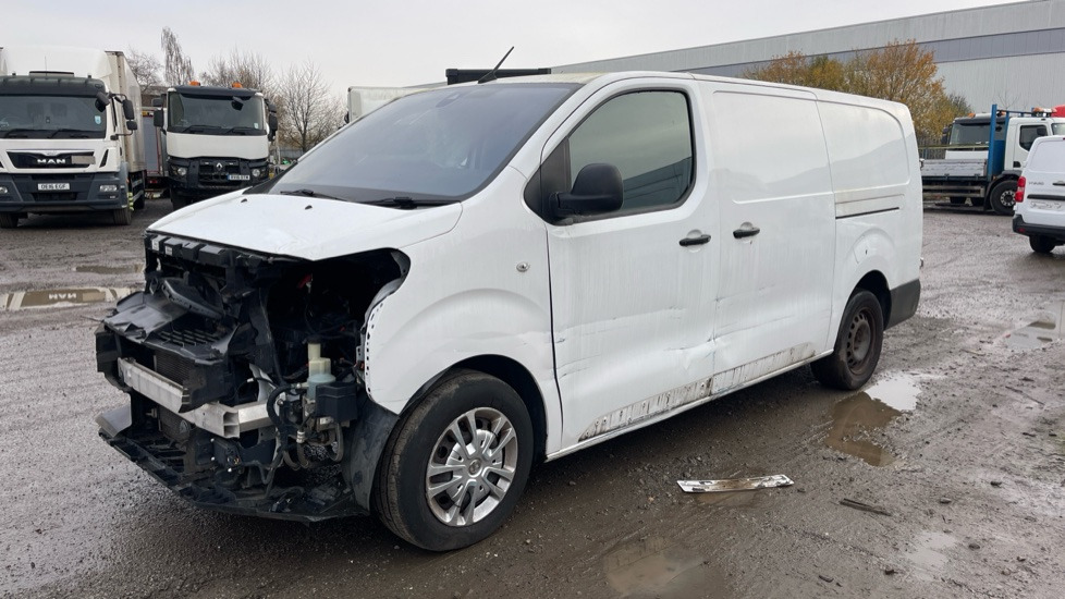 VAUXHALL VIVARO 3100 2.0D DYNAMIC 120PS - Mali kombi: slika 1 VAUXHALL VIVARO 3100 2.0D DYNAMIC 120PS - Mali kombi: slika 1