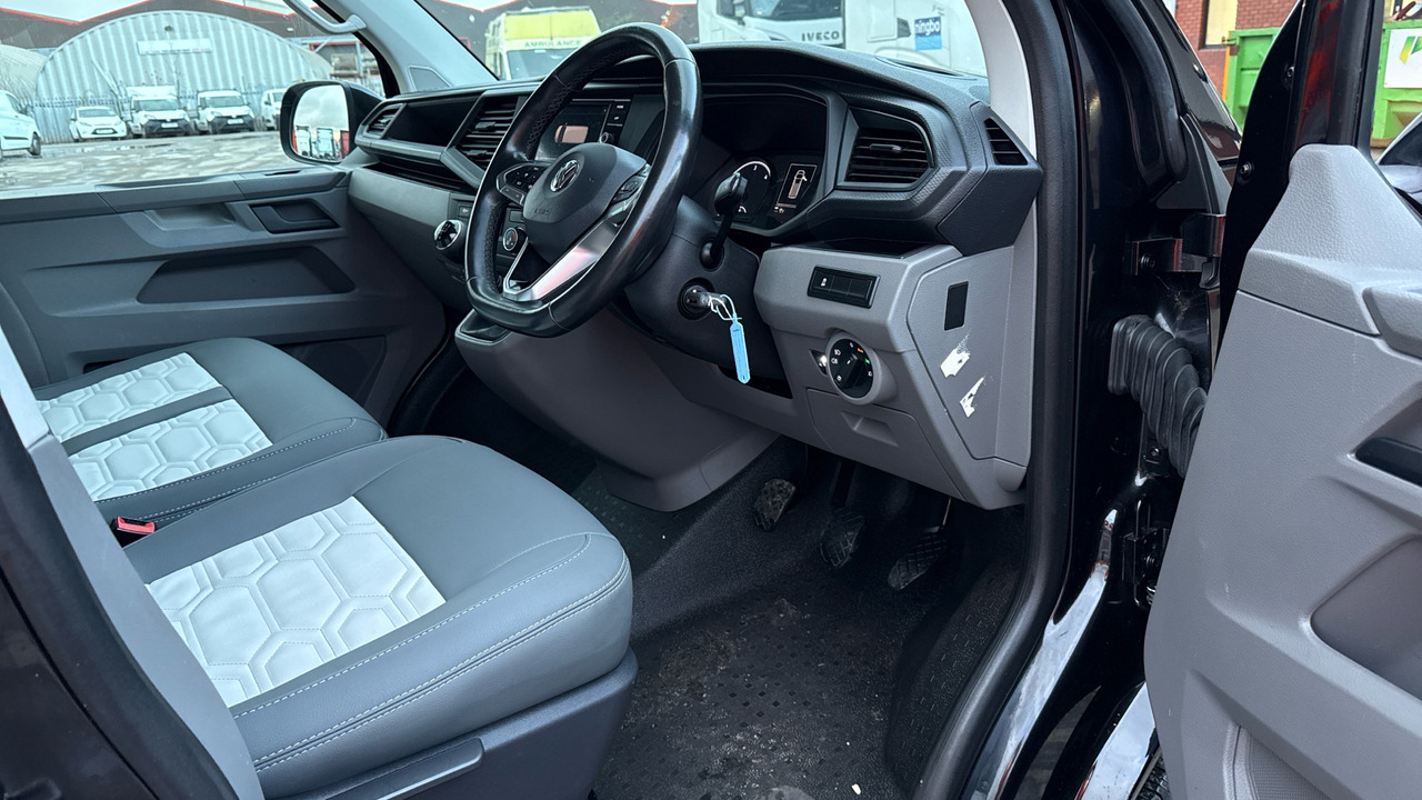 VOLKSWAGEN TRANSPORTER T28 2.0 TDI 110PS HIGHLINE CAMPER VAN - Kamp kombi: slika 5 VOLKSWAGEN TRANSPORTER T28 2.0 TDI 110PS HIGHLINE CAMPER VAN - Kamp kombi: slika 5