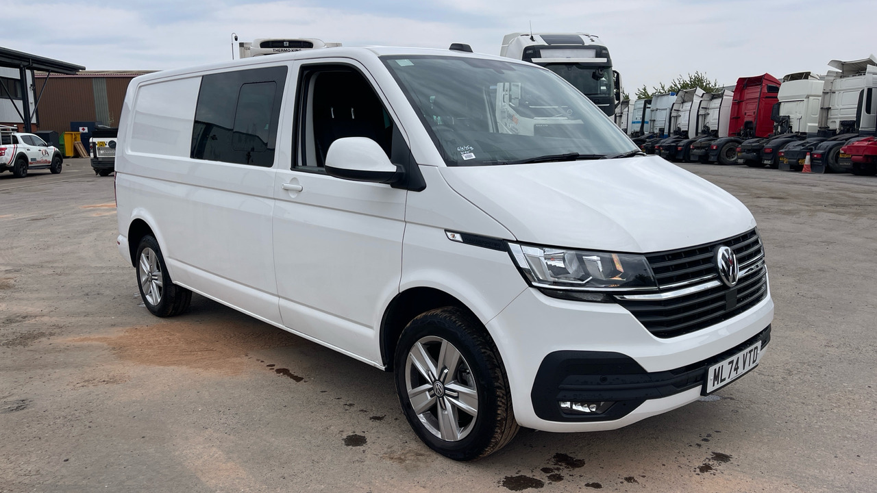 VOLKSWAGEN TRANSPORTER T32 2.0 TDI 150PS HIGHLINE - Dostavno vozilo sa duplom kabinom: slika 1 VOLKSWAGEN TRANSPORTER T32 2.0 TDI 150PS HIGHLINE - Dostavno vozilo sa duplom kabinom: slika 1