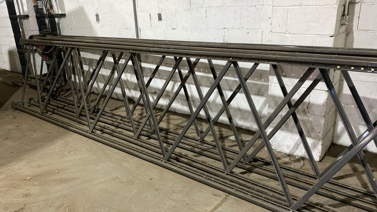 WAREHOUSE RACKING UPRIGHTS & CROSS MEMBERS - Građevinska oprema: slika 3 WAREHOUSE RACKING UPRIGHTS & CROSS MEMBERS - Građevinska oprema: slika 3