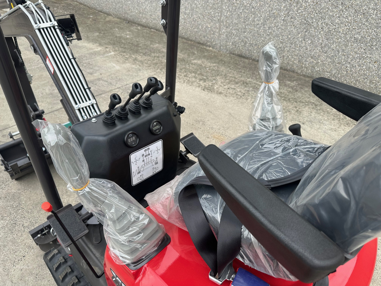 RHINOCEROS xn10-9 - Građevinska mašina: slika 3 RHINOCEROS xn10-9 - Građevinska mašina: slika 3