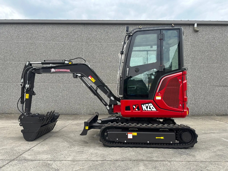 Rhinoceros XN28 - Mini bager: slika 1 Rhinoceros XN28 - Mini bager: slika 1