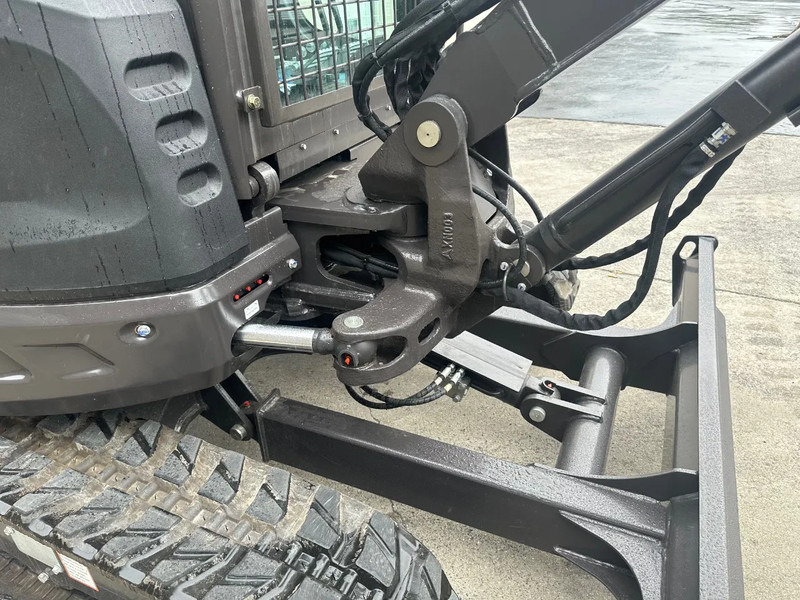 Rhinoceros XN35 PRO - Mini bager: slika 5 Rhinoceros XN35 PRO - Mini bager: slika 5