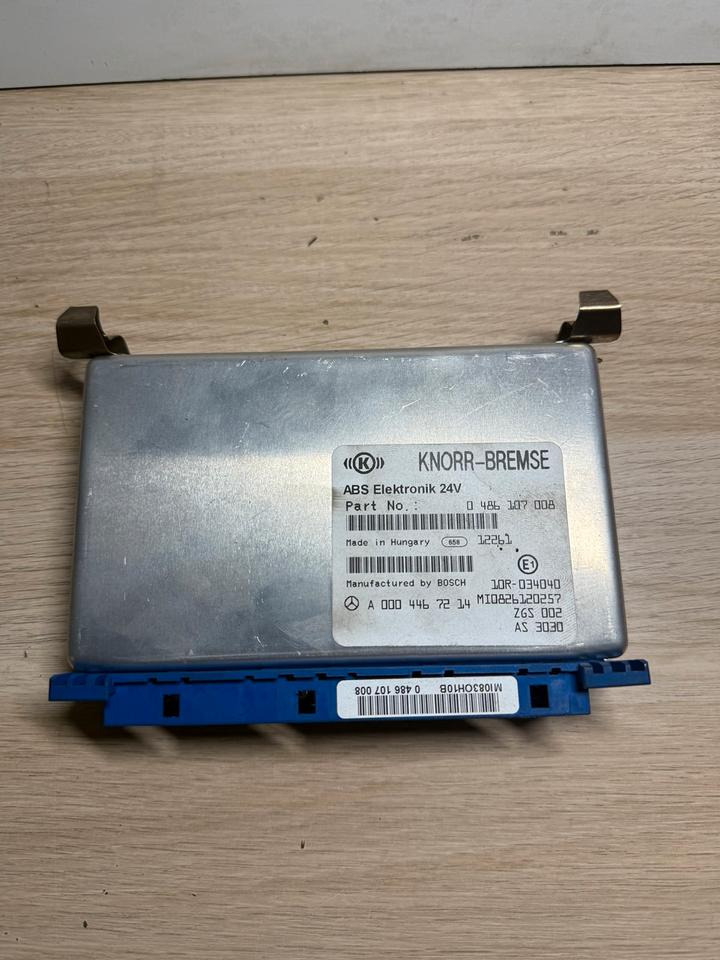 ATEGO KNORR-BREMSE ABS Steuergerät A0004467214 - Upravljačka jedinica za Kamion: slika 2 ATEGO KNORR-BREMSE ABS Steuergerät A0004467214 - Upravljačka jedinica za Kamion: slika 2