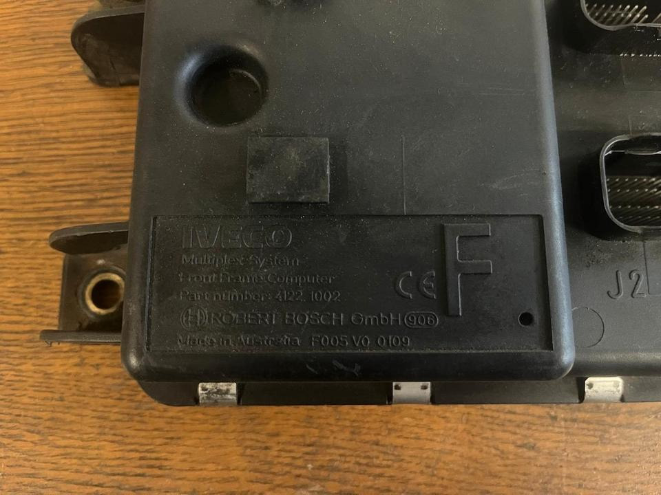 IVECO Multiplex System Rear Frame Computer Steuergerät 41221002 - Upravljačka jedinica: slika 3 IVECO Multiplex System Rear Frame Computer Steuergerät 41221002 - Upravljačka jedinica: slika 3