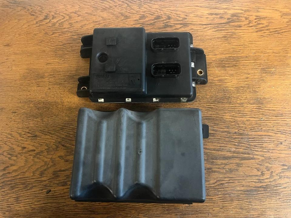 IVECO Multiplex System Rear Frame Computer Steuergerät 504280976 - Upravljačka jedinica: slika 4 IVECO Multiplex System Rear Frame Computer Steuergerät 504280976 - Upravljačka jedinica: slika 4