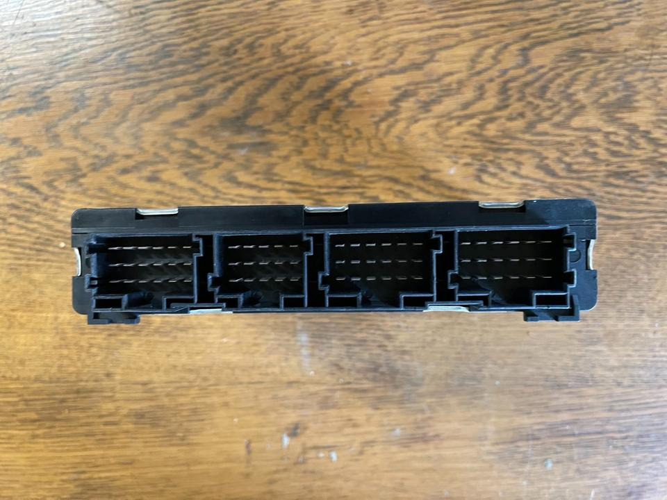 MAN CONTINENTAL VDO Elektronik FFR Steuergerät Nr 81.25805.7089 - Upravljačka jedinica za Kamion: slika 3 MAN CONTINENTAL VDO Elektronik FFR Steuergerät Nr 81.25805.7089 - Upravljačka jedinica za Kamion: slika 3