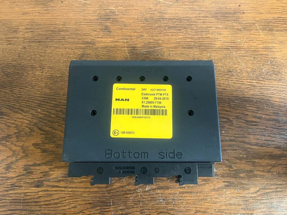 MAN Continental Elektronik PTM PTX Steuergerät 81.25805-7156 - Upravljačka jedinica za Kamion: slika 2 MAN Continental Elektronik PTM PTX Steuergerät 81.25805-7156 - Upravljačka jedinica za Kamion: slika 2