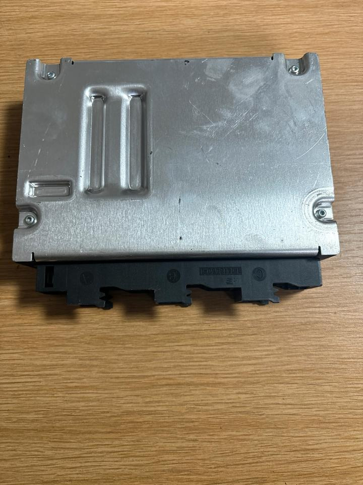 MAN Continental Elektronik PTM Steuergerät 81.25805-7116 - Upravljačka jedinica za Kamion: slika 2 MAN Continental Elektronik PTM Steuergerät 81.25805-7116 - Upravljačka jedinica za Kamion: slika 2