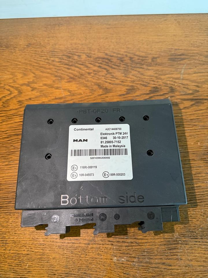 MAN Continental Elektronik PTM Steuergerät 81.25805-7152 - Upravljačka jedinica za Kamion: slika 2 MAN Continental Elektronik PTM Steuergerät 81.25805-7152 - Upravljačka jedinica za Kamion: slika 2