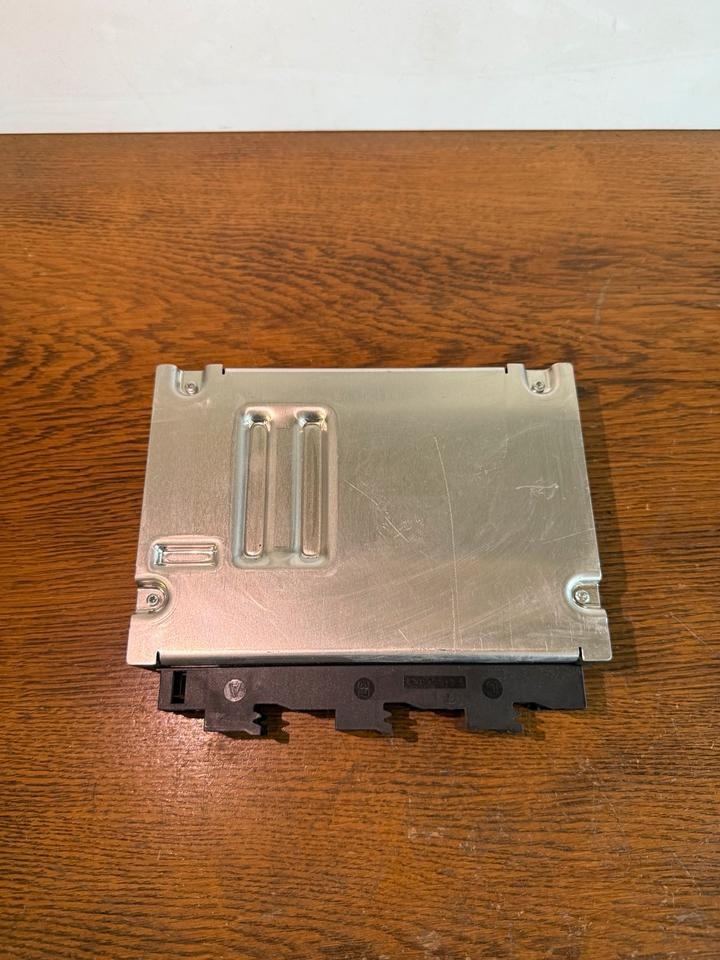 MAN Continental Elektronik PTM Steuergerät 81.25805-7152 - Upravljačka jedinica za Kamion: slika 3 MAN Continental Elektronik PTM Steuergerät 81.25805-7152 - Upravljačka jedinica za Kamion: slika 3