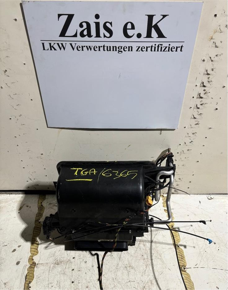 MAN TGA Innenraum Gebläse/Heizung 81.61900.6365 - Ventilator za Kamion: slika 1 MAN TGA Innenraum Gebläse/Heizung 81.61900.6365 - Ventilator za Kamion: slika 1