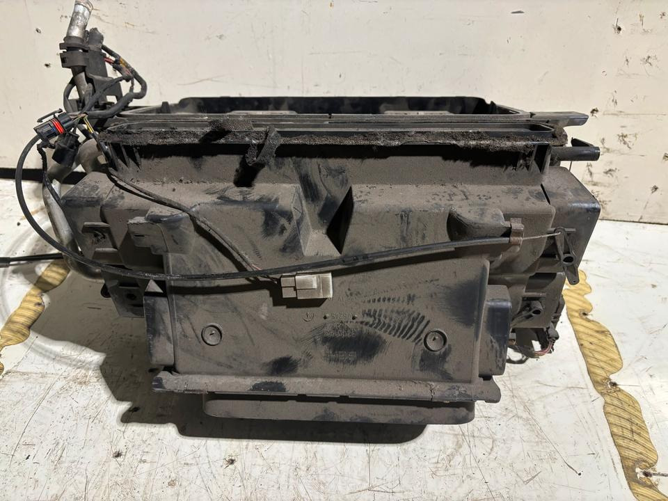 MAN TGA Innenraum Gebläse/Heizung 81.61900.6365 - Ventilator za Kamion: slika 5 MAN TGA Innenraum Gebläse/Heizung 81.61900.6365 - Ventilator za Kamion: slika 5