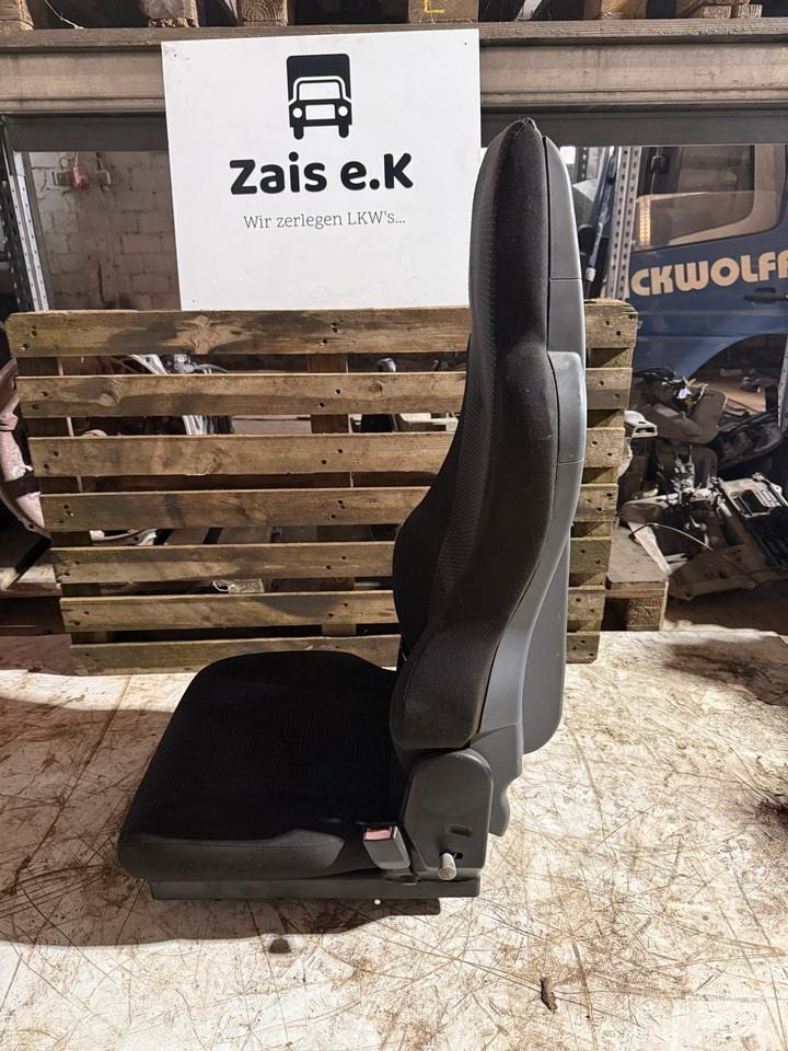 MAN TGL EURO5/6 Mittlerer Sitz - Sedište za Kamion: slika 4 MAN TGL EURO5/6 Mittlerer Sitz - Sedište za Kamion: slika 4