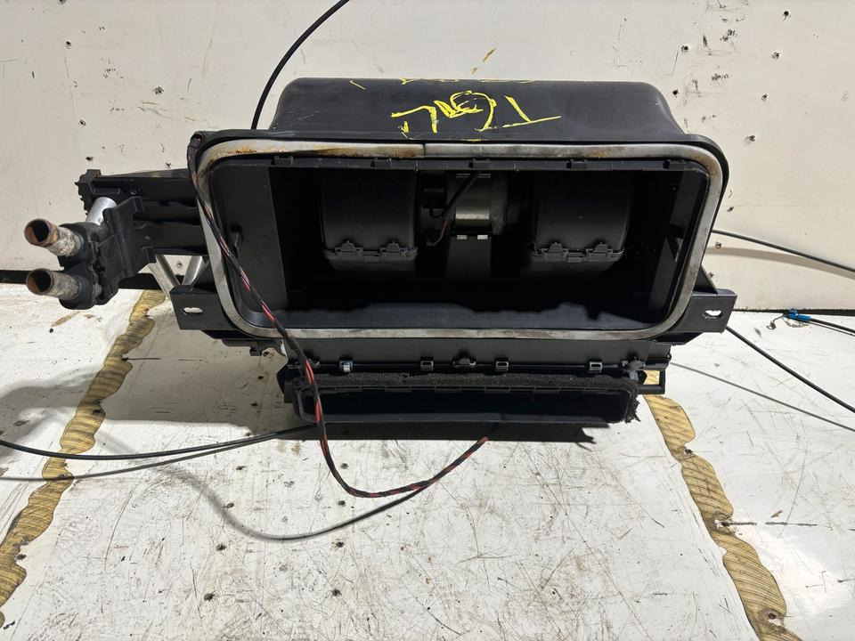 MAN TGL Innenraum Gebläse/Heizung 81.61900.6391 - Ventilator za Kamion: slika 2 MAN TGL Innenraum Gebläse/Heizung 81.61900.6391 - Ventilator za Kamion: slika 2