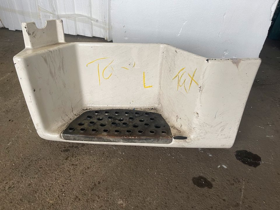 MAN TGX Einstieg Unten Links - Prag za Kamion: slika 1 MAN TGX Einstieg Unten Links - Prag za Kamion: slika 1