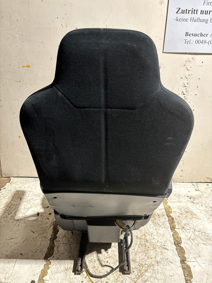 MAN TGX Fahrersitz - Sedište za Kamion: slika 4 MAN TGX Fahrersitz - Sedište za Kamion: slika 4