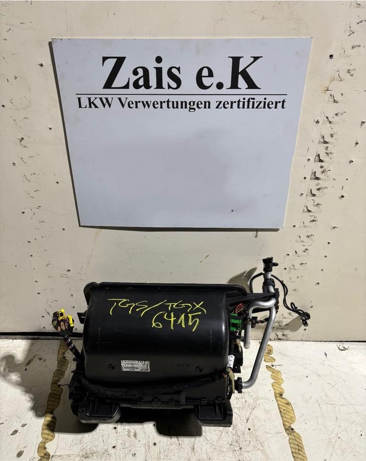 MAN TGX/TGS Innenraum Gebläse/Heizung 81.61900.6415 - Ventilator za Kamion: slika 1 MAN TGX/TGS Innenraum Gebläse/Heizung 81.61900.6415 - Ventilator za Kamion: slika 1