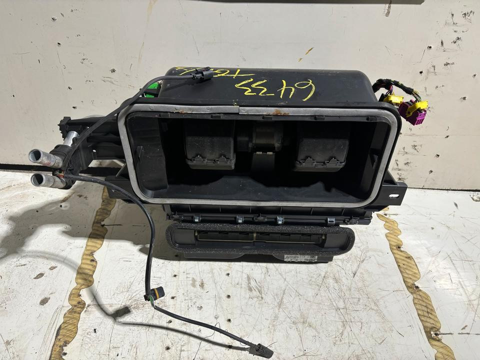 MAN TGX/TGS Innenraum Gebläse/Heizung 81.61900.6433 - Ventilator za Kamion: slika 2 MAN TGX/TGS Innenraum Gebläse/Heizung 81.61900.6433 - Ventilator za Kamion: slika 2