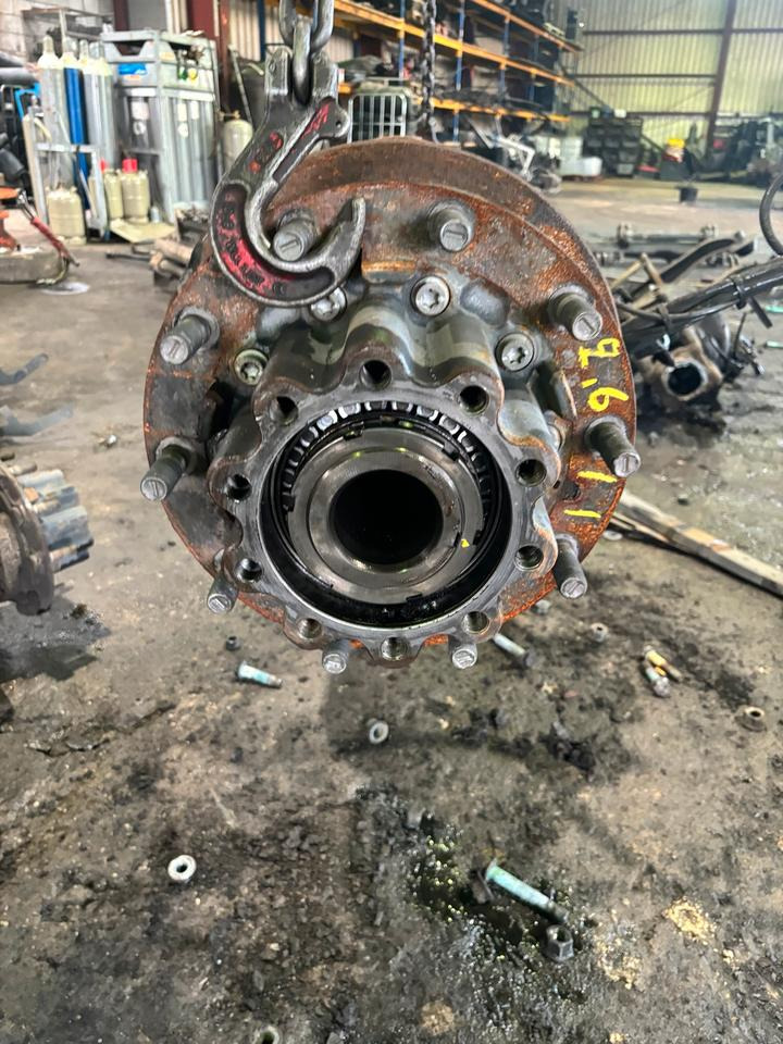 Mercedes Actros MP4 Hinterachse A9603510714 - Zadnja osovina za Kamion: slika 4 Mercedes Actros MP4 Hinterachse A9603510714 - Zadnja osovina za Kamion: slika 4