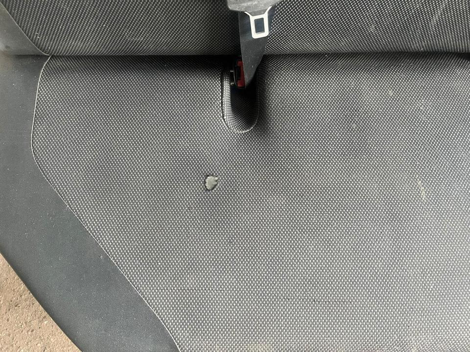 Mercedes Sprinter 4er-Sitzbank Hinten - Sedište za Kamion: slika 3 Mercedes Sprinter 4er-Sitzbank Hinten - Sedište za Kamion: slika 3