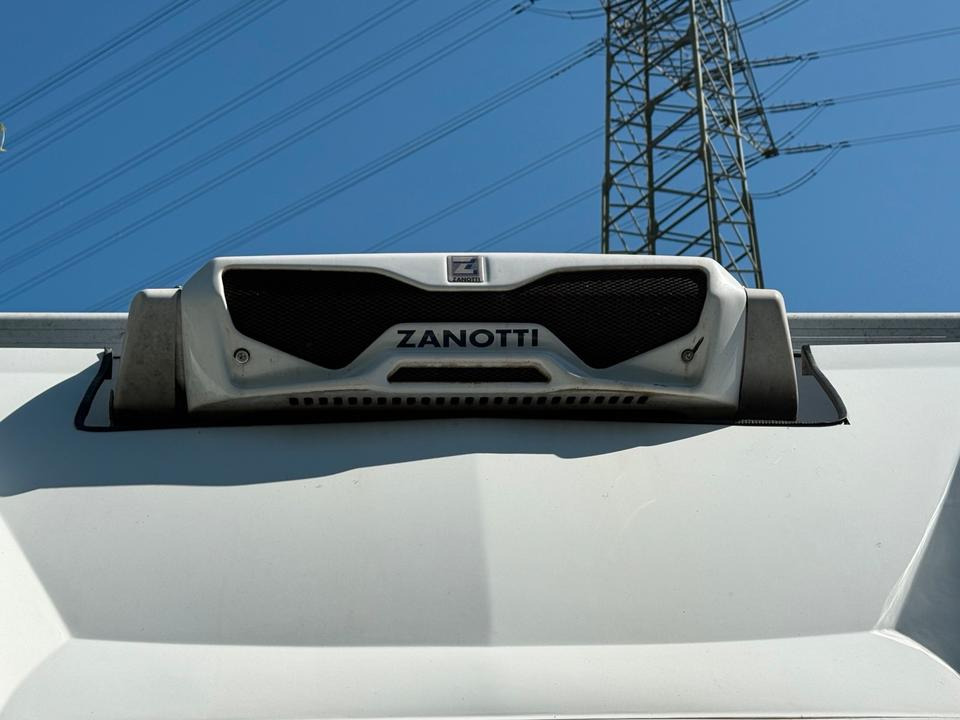 Mercedes Sprinter Kühlkoffer - Promenjivo telo frižidera: slika 3 Mercedes Sprinter Kühlkoffer - Promenjivo telo frižidera: slika 3