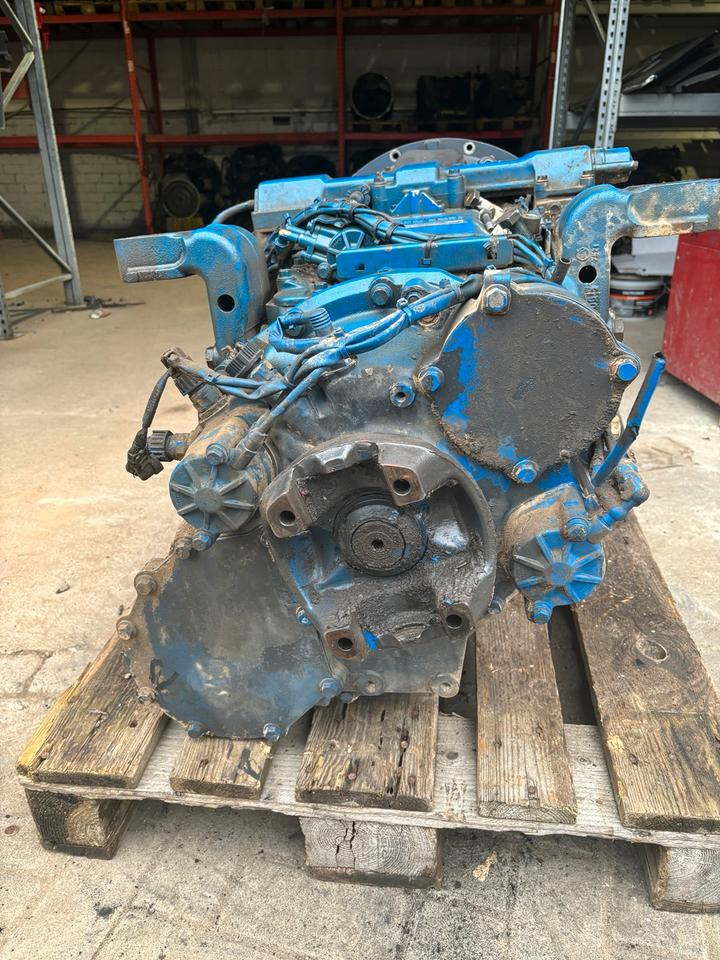 SCANIA 420 GRS 900 halbautomatik getriebe - Transmisija za Kamion: slika 5 SCANIA 420 GRS 900 halbautomatik getriebe - Transmisija za Kamion: slika 5