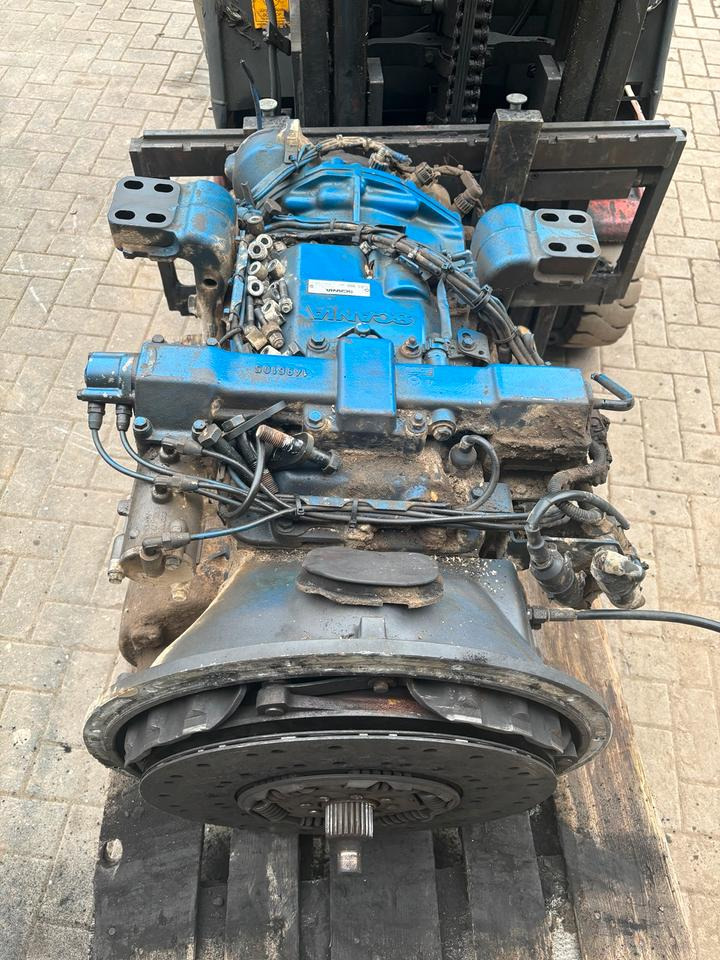 SCANIA 420 GRS 900 halbautomatik getriebe - Transmisija za Kamion: slika 4 SCANIA 420 GRS 900 halbautomatik getriebe - Transmisija za Kamion: slika 4
