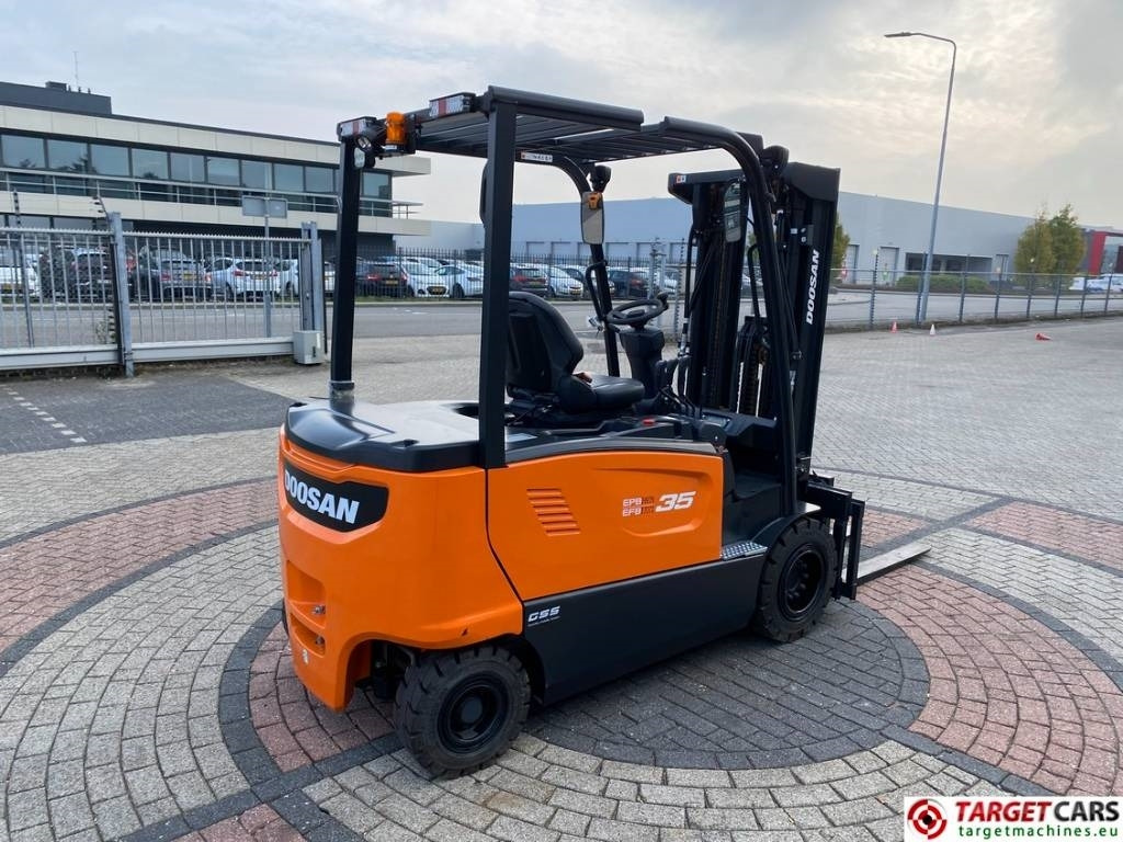 Doosan B35X-7 Electric Forklift 3.5T Triplex-438cm Unused  - Električni viljuškar: slika 3 Doosan B35X-7 Electric Forklift 3.5T Triplex-438cm Unused  - Električni viljuškar: slika 3