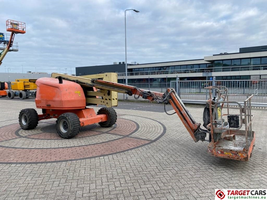 JLG 520AJ Articulated 4x4 Diesel Boom Work Lift 1800cm - Druga mašina: slika 2 JLG 520AJ Articulated 4x4 Diesel Boom Work Lift 1800cm - Druga mašina: slika 2