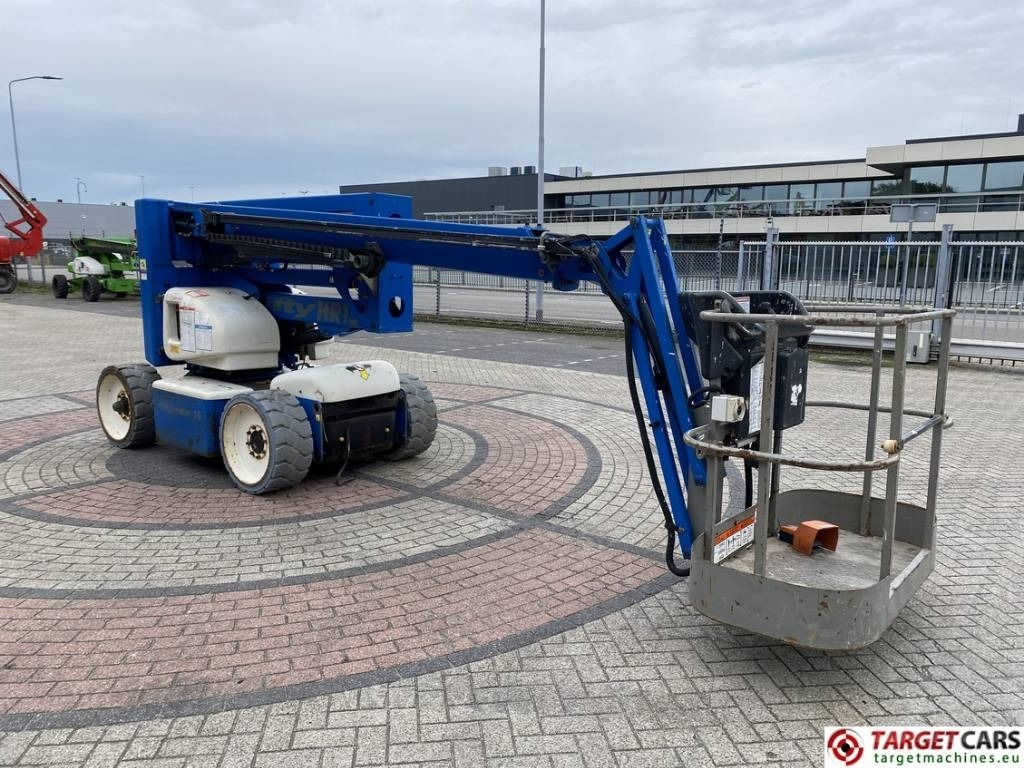 Niftylift HR15NDE HyBrid Articulated Boom Work Lift 1550cm - Druga mašina: slika 2 Niftylift HR15NDE HyBrid Articulated Boom Work Lift 1550cm - Druga mašina: slika 2