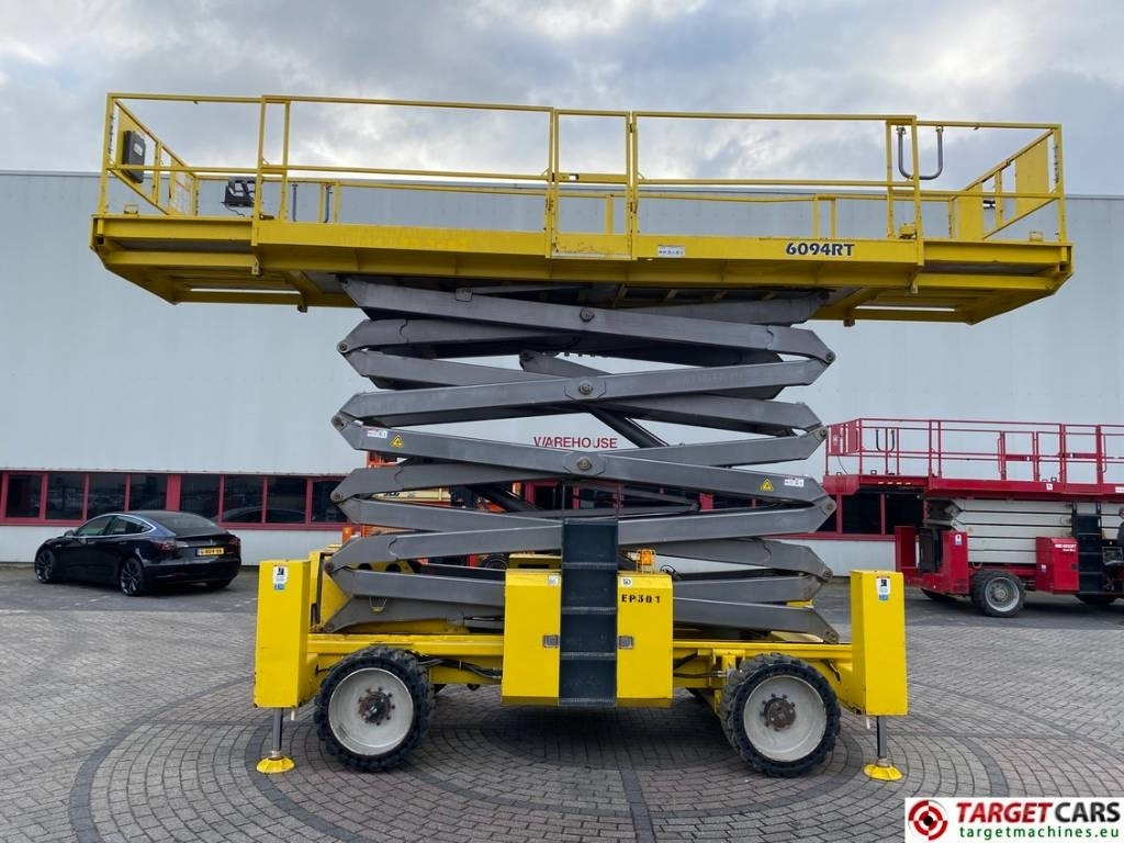 GMG 6094RT Diesel 4x4 Scissor Work Lift 2020cm - Lift u obliku makaza: slika 5 GMG 6094RT Diesel 4x4 Scissor Work Lift 2020cm - Lift u obliku makaza: slika 5