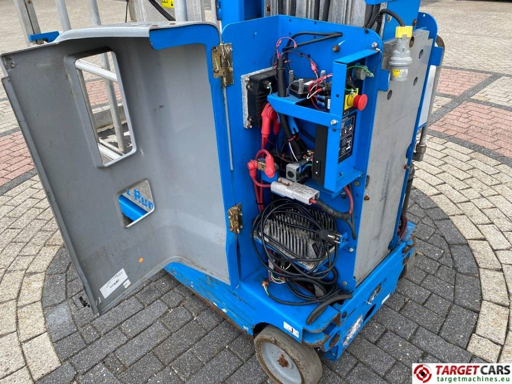 Lizing Genie GR-20 RunAbout Electric Vertical Mast Lift 802cm  Genie GR-20 RunAbout Electric Vertical Mast Lift 802cm: slika 16