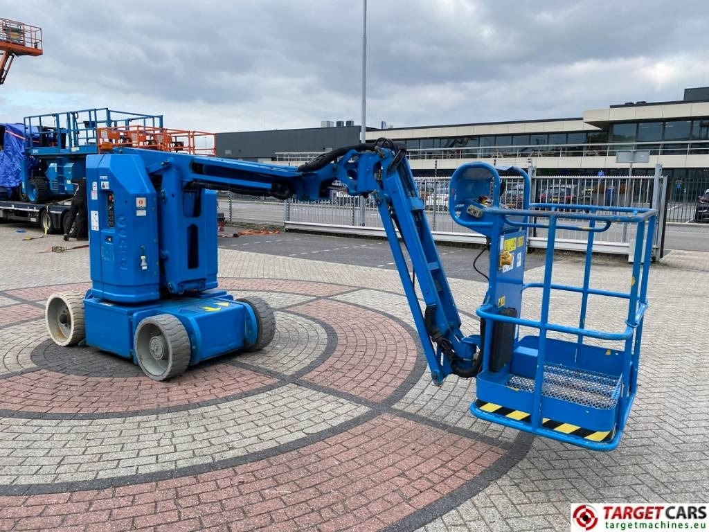 Genie Z-30/20N RJ Articulated Electric Boom Lift 1110cm - Zglobna platforma: slika 2 Genie Z-30/20N RJ Articulated Electric Boom Lift 1110cm - Zglobna platforma: slika 2