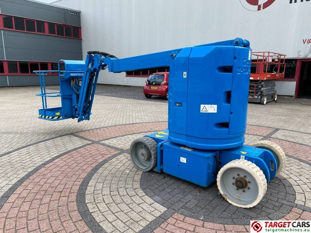 Genie Z-30/20N RJ Articulated Electric Boom Lift 1110cm - Zglobna platforma: slika 4 Genie Z-30/20N RJ Articulated Electric Boom Lift 1110cm - Zglobna platforma: slika 4