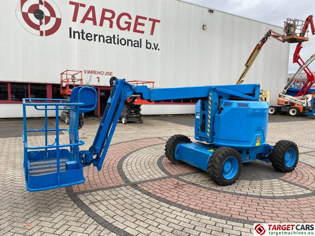 Genie Z-34/22 Articulated 4x4 Diesel Boom WorkLift 12.4M - Zglobna platforma: slika 1 Genie Z-34/22 Articulated 4x4 Diesel Boom WorkLift 12.4M - Zglobna platforma: slika 1