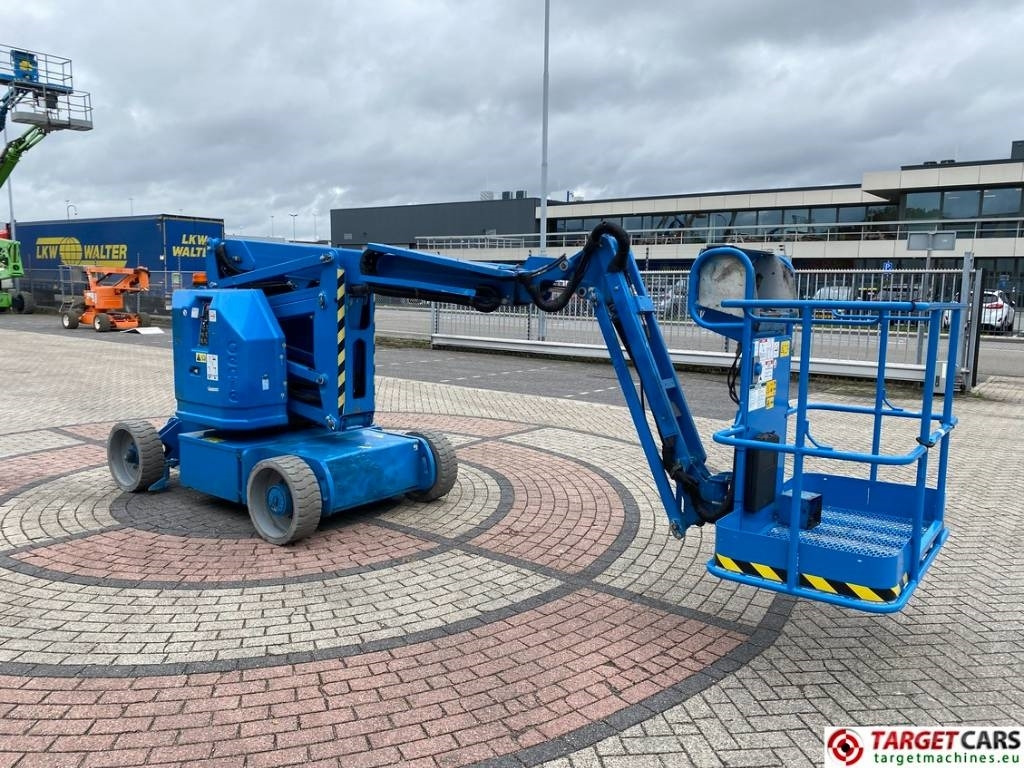 Genie Z-34/22N Electric Articulated Boom Work Lift 152cm - Zglobna platforma: slika 2 Genie Z-34/22N Electric Articulated Boom Work Lift 152cm - Zglobna platforma: slika 2