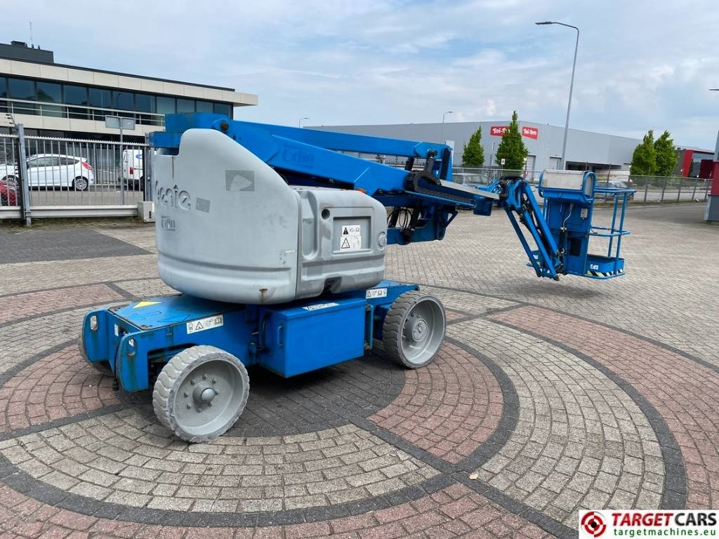 Genie Z-40/23N RJ Articulated Electric Boom Lift 1432cm - Zglobna platforma: slika 3 Genie Z-40/23N RJ Articulated Electric Boom Lift 1432cm - Zglobna platforma: slika 3