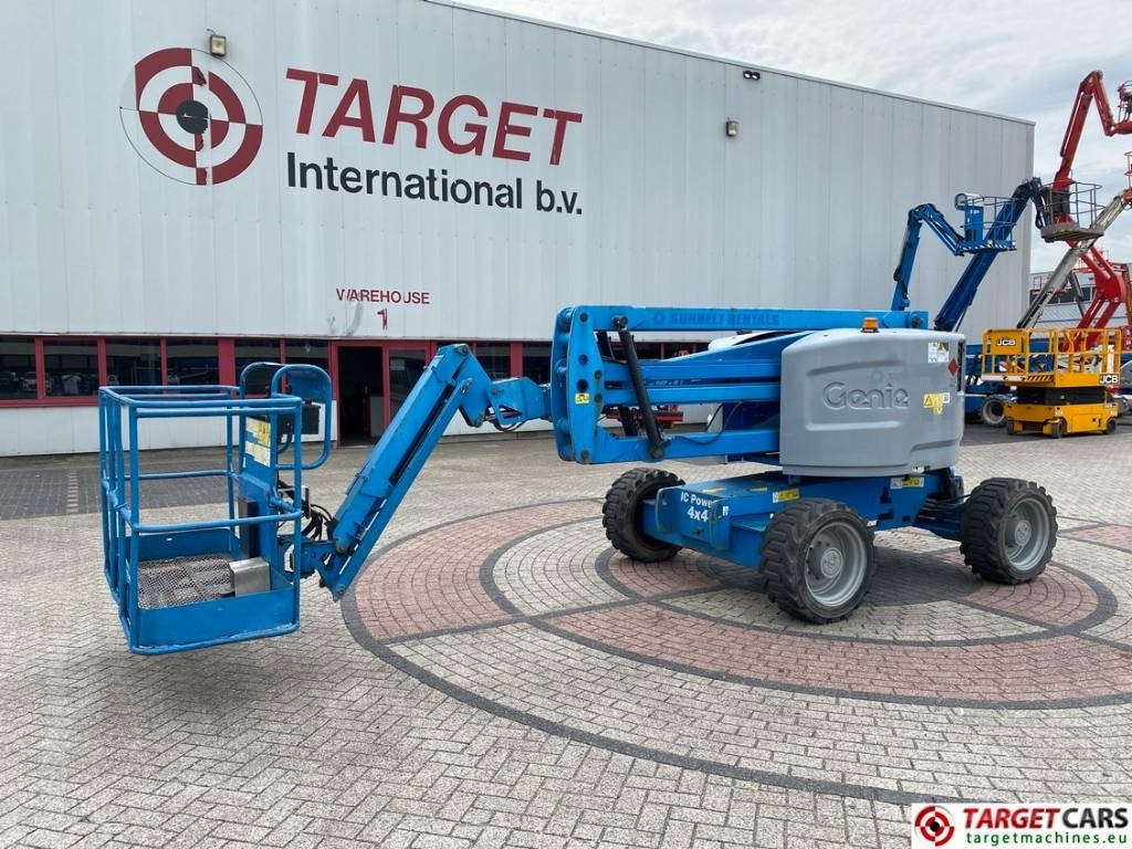 Genie Z-45/25J Articulated 4x4 Diesel Boom Work Lift 16M - Zglobna platforma: slika 1 Genie Z-45/25J Articulated 4x4 Diesel Boom Work Lift 16M - Zglobna platforma: slika 1