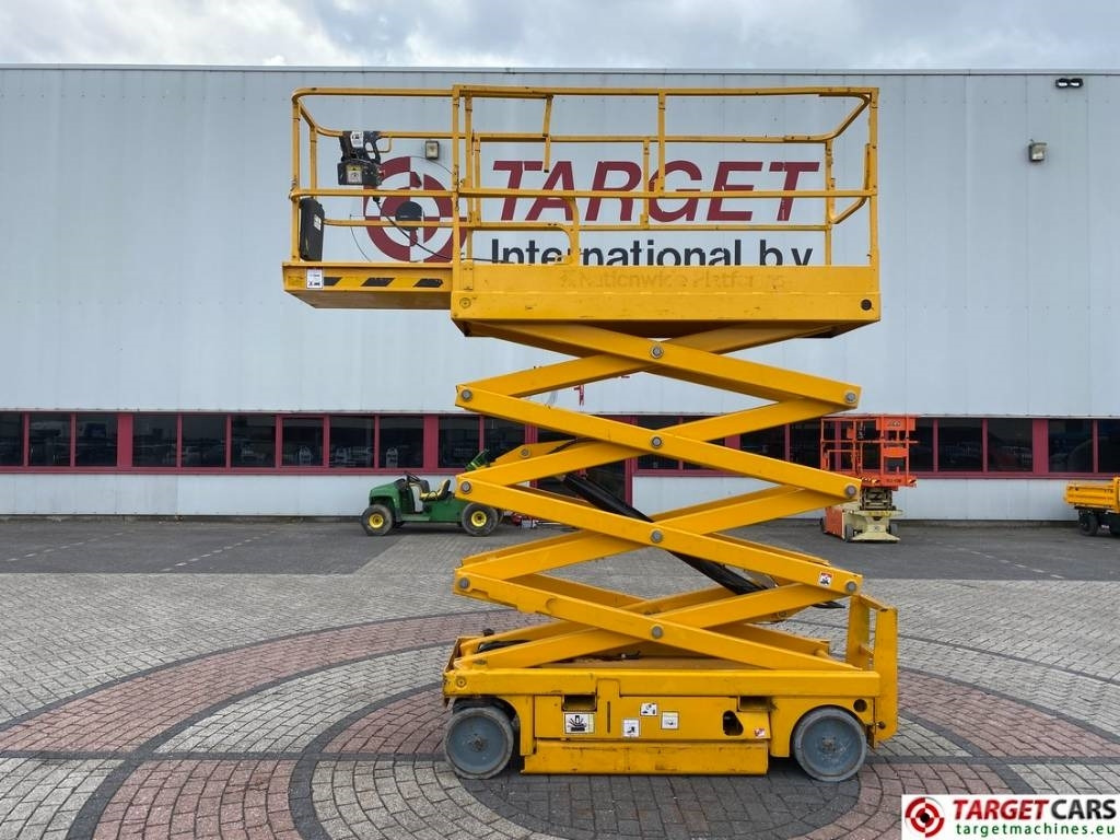 Haulotte Compact 10N Electric Scissor Work Lift 1000cm - Lift u obliku makaza: slika 5 Haulotte Compact 10N Electric Scissor Work Lift 1000cm - Lift u obliku makaza: slika 5